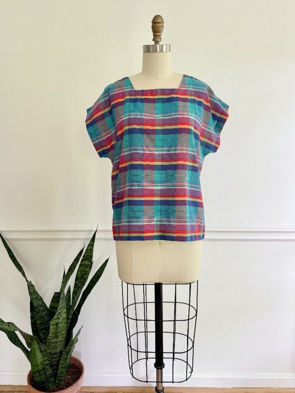 Vintage Boxy Cap Sleeve Plaid Top | S-M